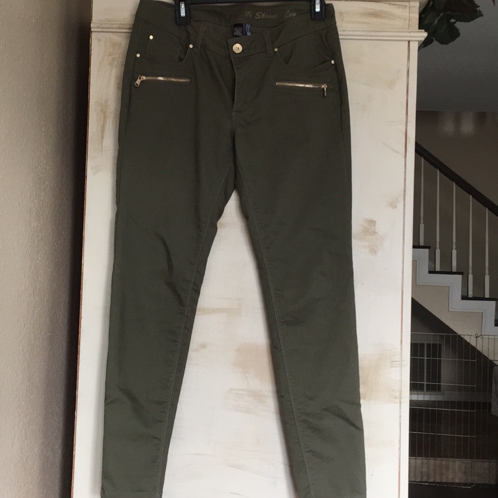 Green jeans